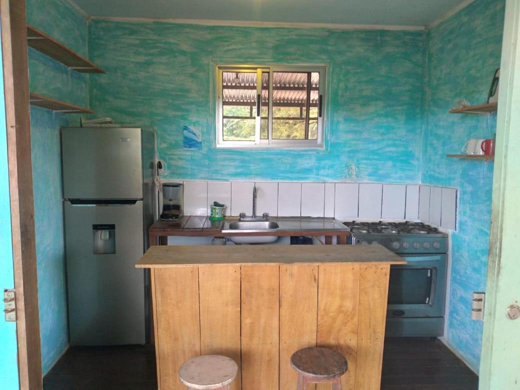 Hostel Oceano Павонес Екстериор снимка